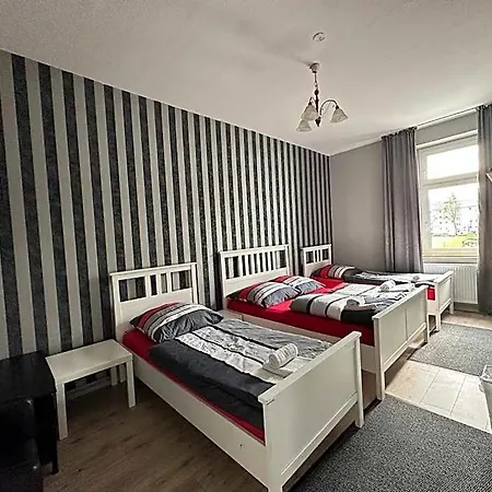 Adam's - Self Check-in & Only Private * Düsseldorf