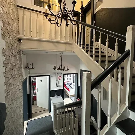 Adam's - Self Check-in & Only Private *